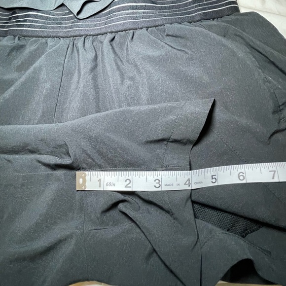 2 Nike Gray Dri Fit Women’s Athletic Shorts size Medium - Picture 6 of 12